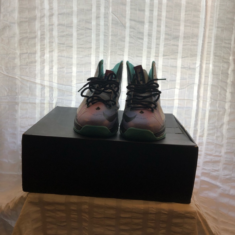 Lebron X “Re-entry”